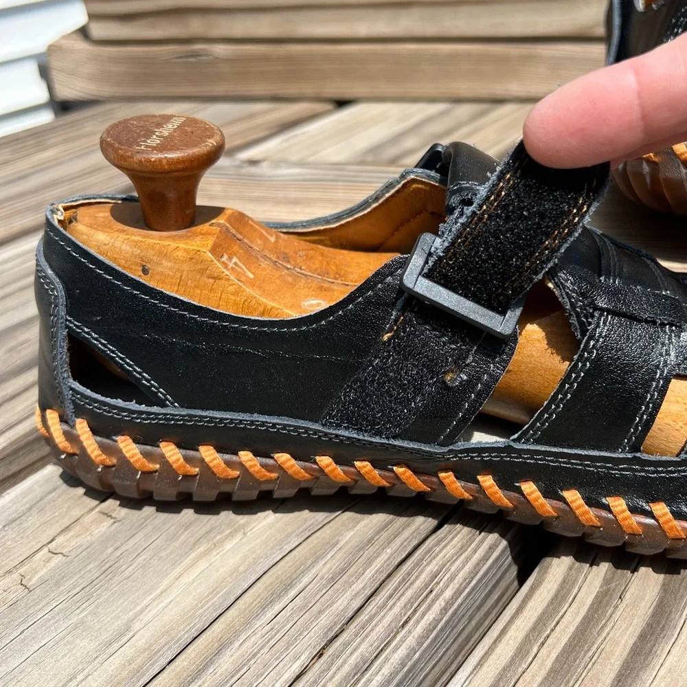 - Black Leather Sz 10 Fisherman Sandals! NEW!